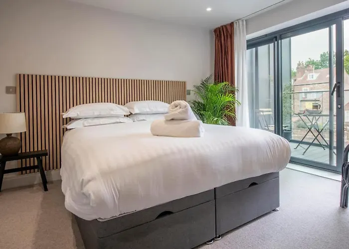 The Quadrant - The Carillon *