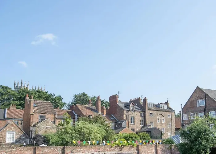 The Quadrant - The Carillon