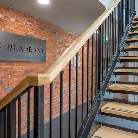 The Quadrant - The Carillon Apartment *