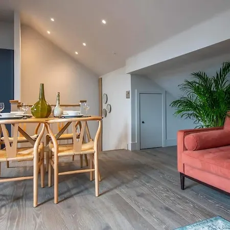 The Quadrant - The Carillon * York