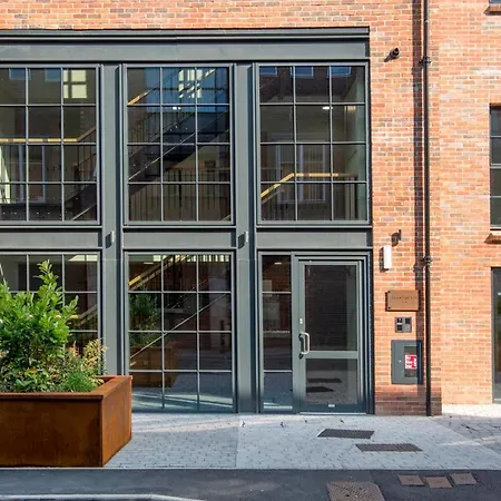 The Quadrant - The Carillon יורק